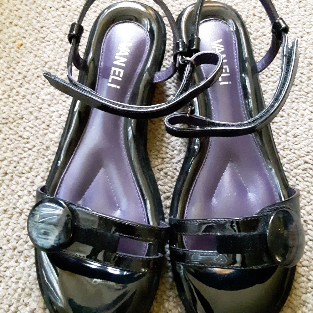 Van Eli Sandels size 8n
